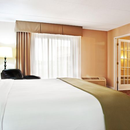Holiday Inn Express Schaumburg-Rolling Meadows By Ihg Eksteriør bilde