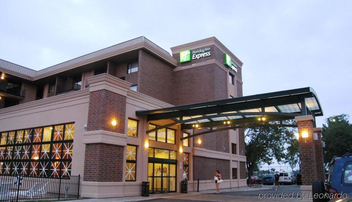 Holiday Inn Express Schaumburg-Rolling Meadows By Ihg Eksteriør bilde